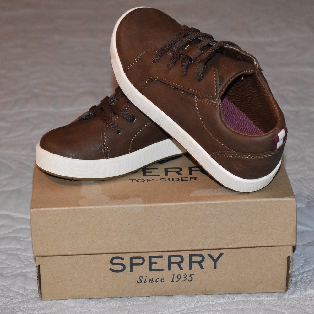 Sperry shoes boys size 10 *NEW*